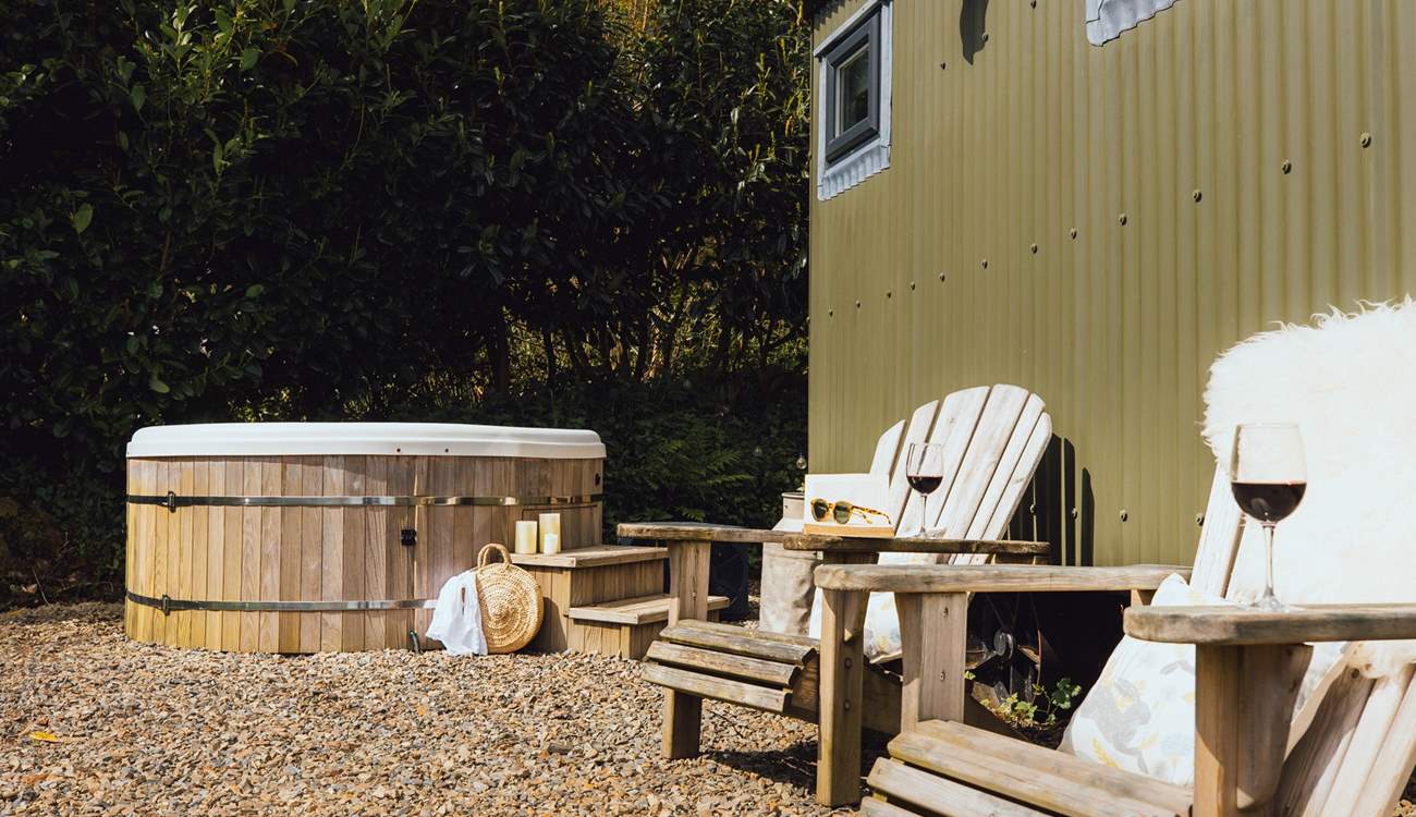 Relax and unwind in the lovely alfresco space