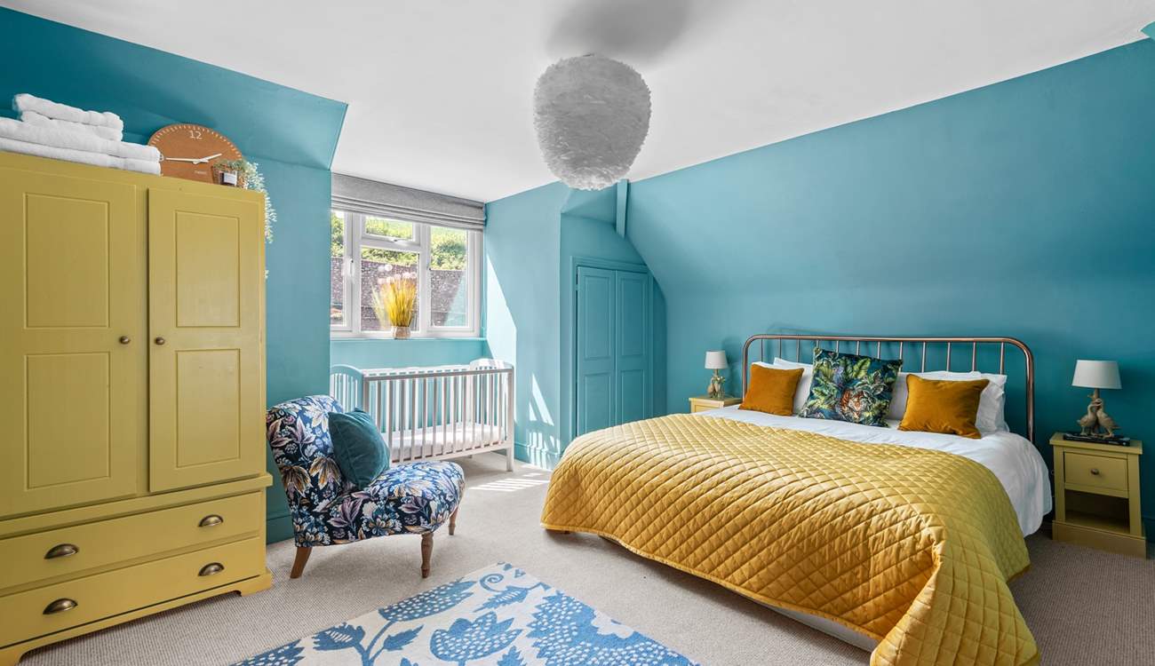 Sumptuous linens and a king-size double bed await in bedroom 3.
