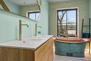 No expense has been spared when it comes to the final finish of this fabulous bathroom.