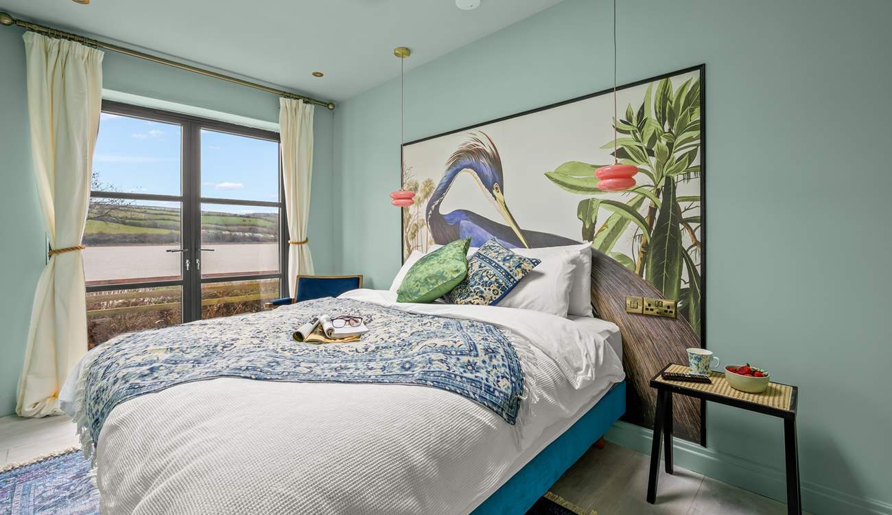 Bedroom 7 is home to this glorious 'zip and link' king-size bed, which can be configured as twin beds on request.