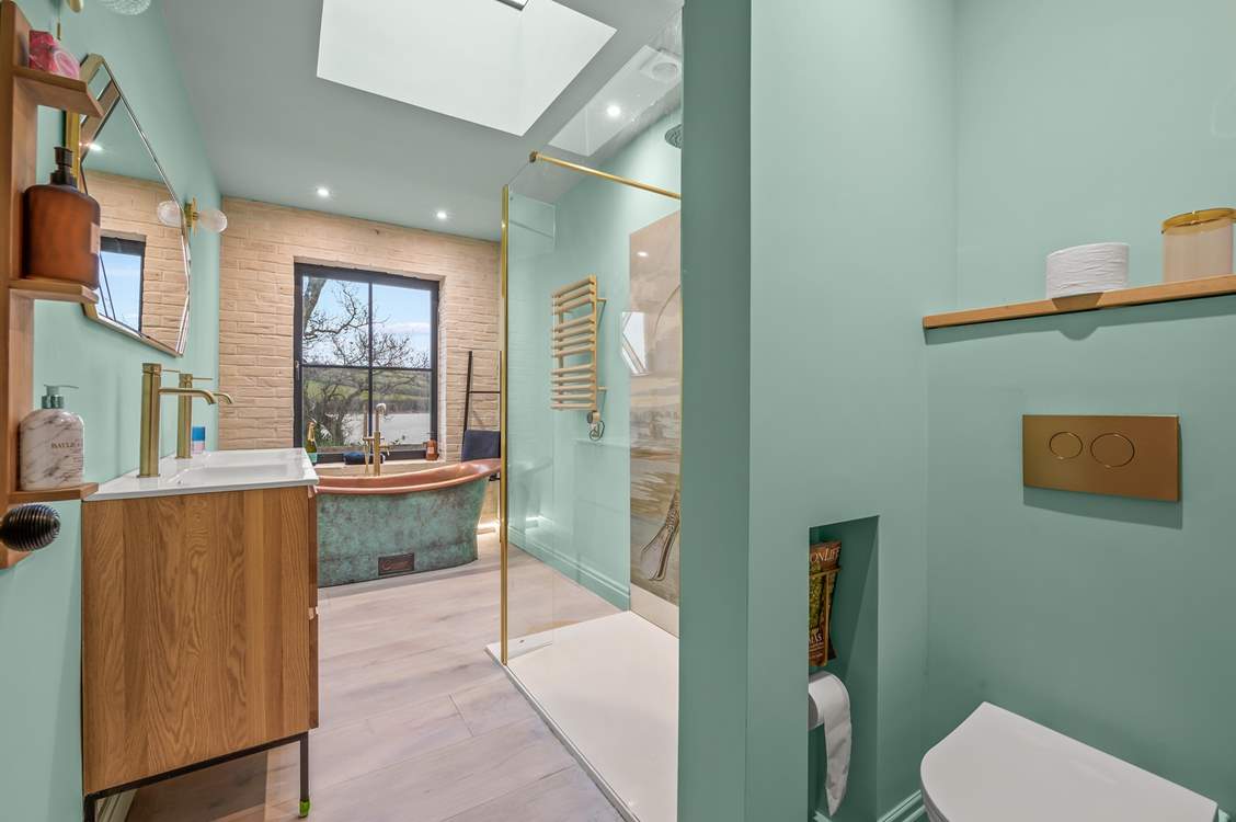 The family bathroom.