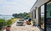 Welcome to Meadowcliff Cottage. A fabulous abode for six lucky guests. - Thumbnail Image