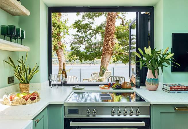 Cooking will never be a chore with that view!
