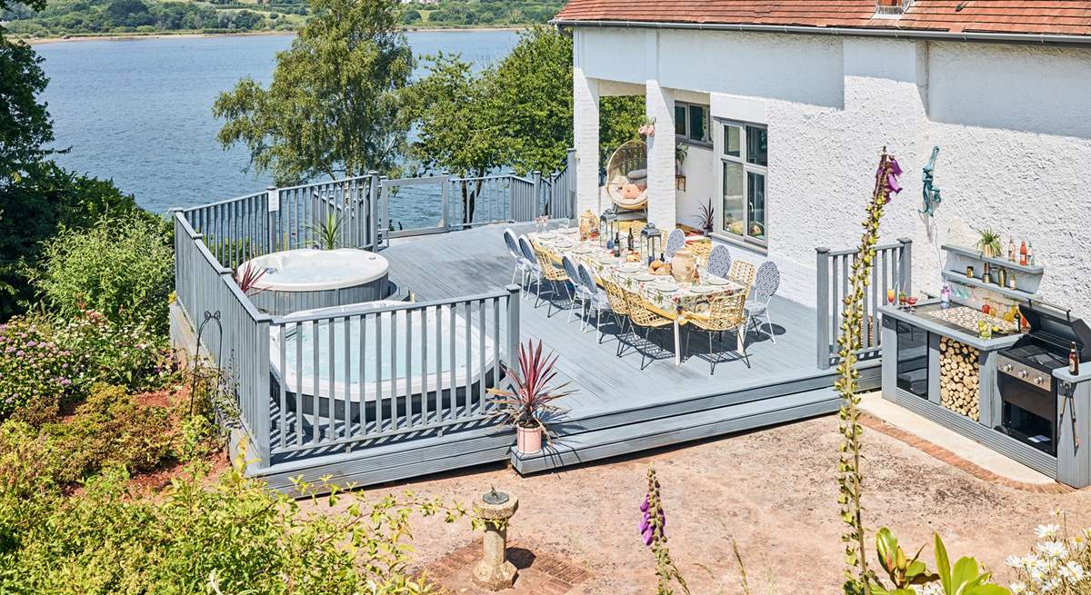 The large deck has all you need for a blissful holiday including two hot tubs, barbecue and the most splendid views.