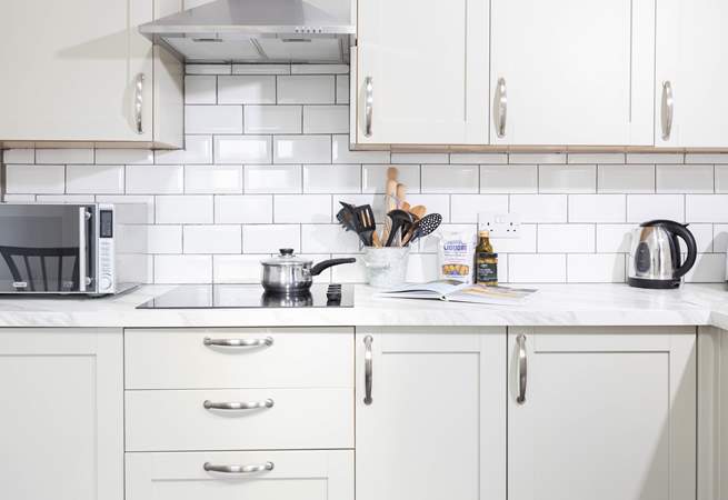 Plenty of space to conjure up a tasty treat.