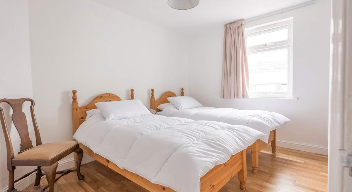 The ground floor twin bedroom.