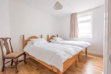 The ground floor twin bedroom.