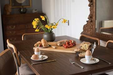 Enjoy breakfast before heading out to explore the far west.