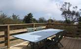 Al fresco meal? - Thumbnail Image