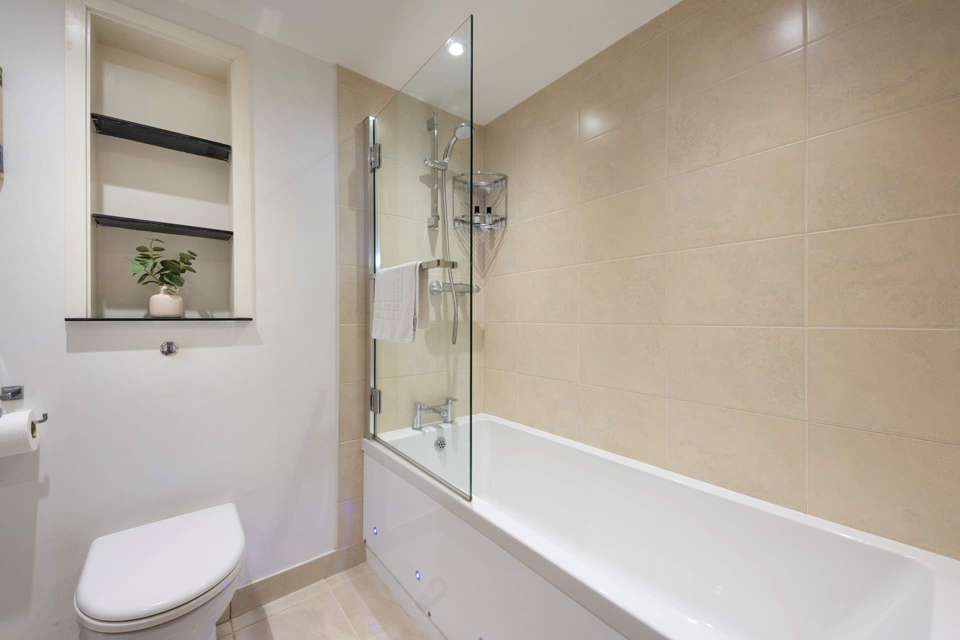 The family bathroom on the ground floor.