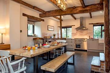 Enjoy holiday time together in the open plan living-room.