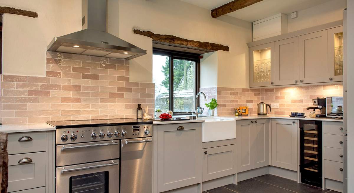 The kitchen-area is perfect for cooking up those holiday feasts