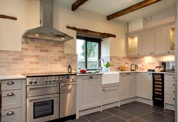 The kitchen-area is perfect for cooking up those holiday feasts