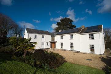 Little Chygowlin is on the left, your only other neighbour is Chygowlin House on the right.