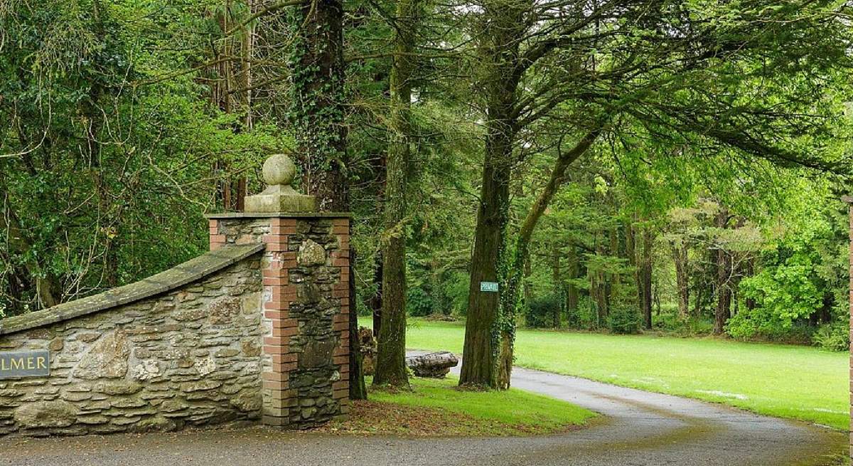 The entrance to the Colmer Estate is very inviting, giving you a great taste for what lies within the grounds.