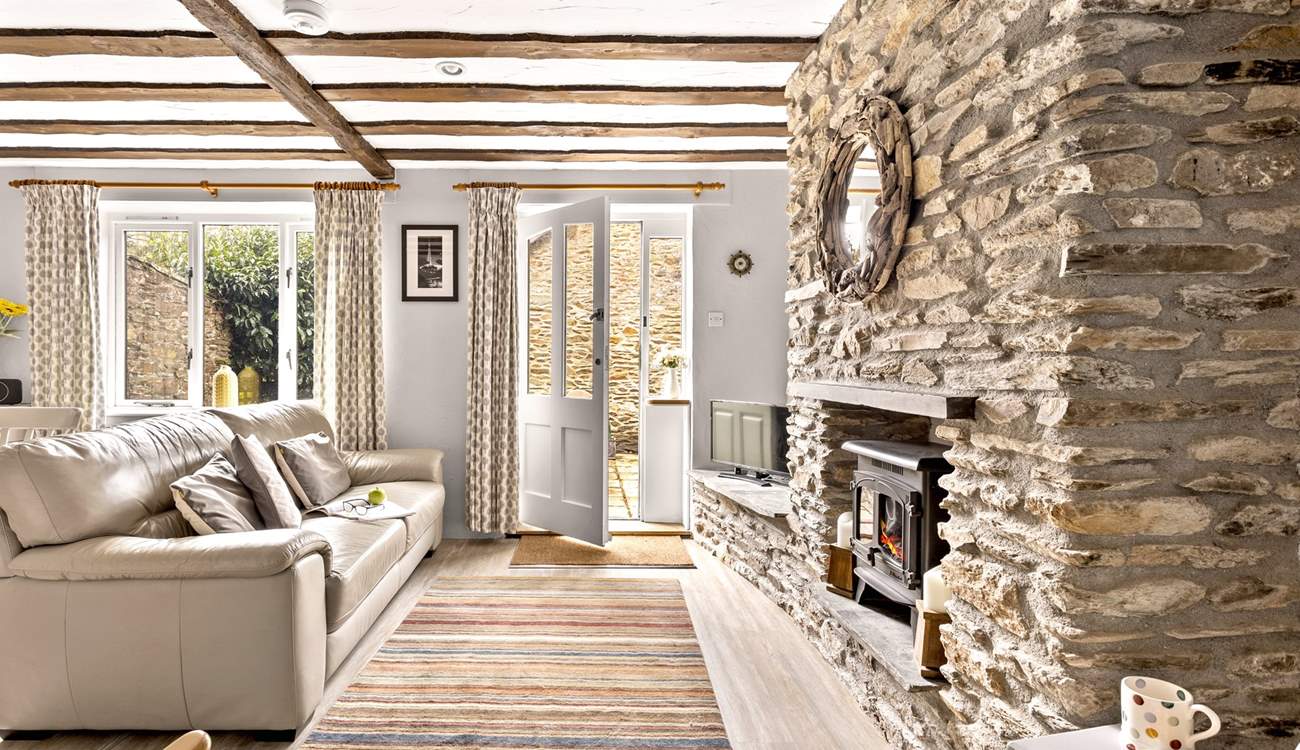 it's oh so pretty at Jays Cottage. 