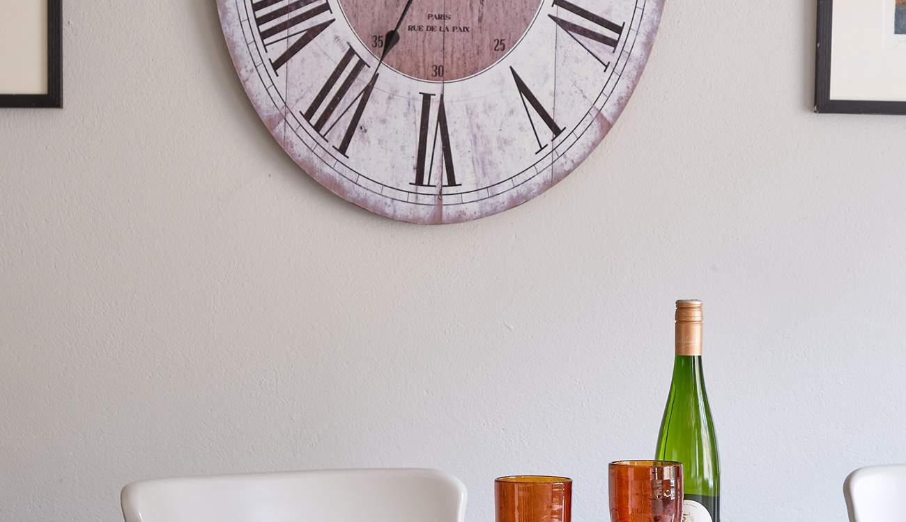 Time is on your side when staying at Jays Cottage. 