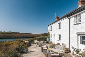Welcome to White Cottage
