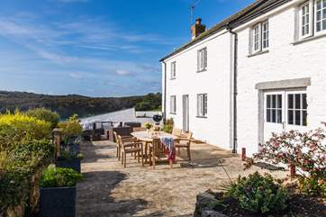 Welcome to White Cottage.