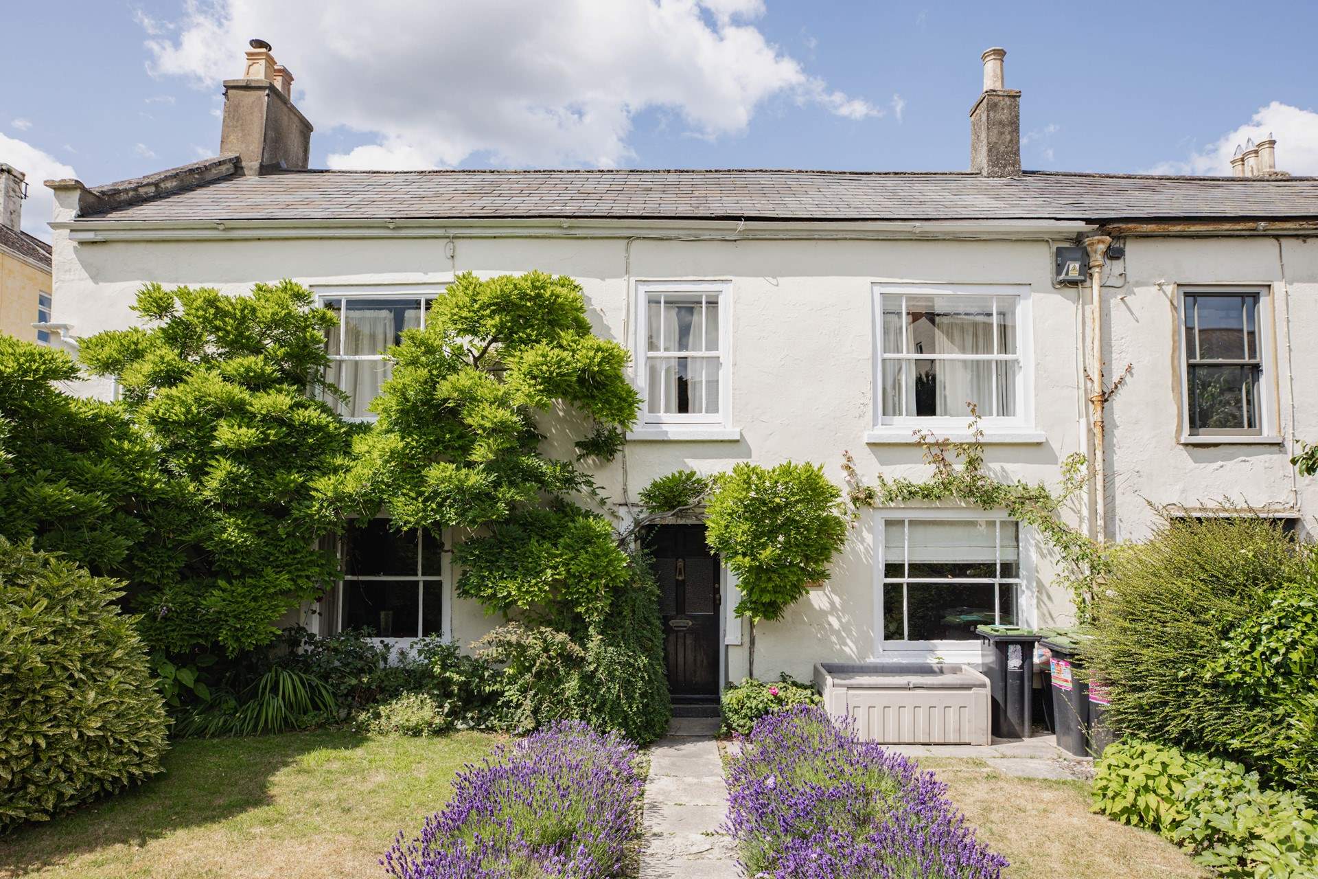 The Old Manor House is a 16th Century Grade II Listed family house set back from the road, with a fabulous garden behind the house.