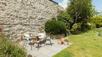 Throughout the garden are gorgeous little nooks to while away the hours...