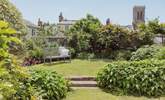 Another spot to dwell with lovely rooftop views - Thumbnail Image