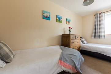 The twin bedroom on the ground floor (Bedroom 2).