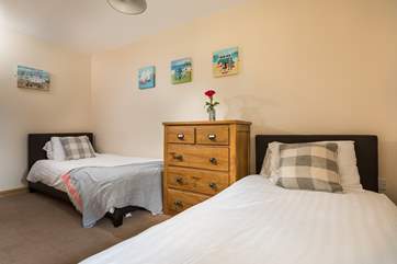 The twin bedroom on the ground floor (Bedroom 2).