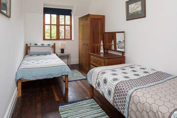 Bedroom 3, the twin room.