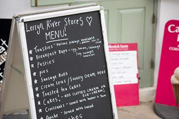 Enjoy the cafe on the creek in the delightful village of Lerryn.