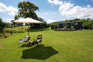 Take the sun-loungers down to the ponds and soak up the sounds of the countryside and enjoy watching the activity on the water.