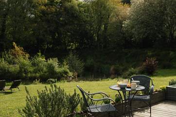 Take breakfast outside and immerse your mind, body and soul into this peaceful paradise from dawn till dusk.
