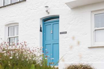 Welcome to Chy an Mor, a Cornish name that means the 'house by the sea'.