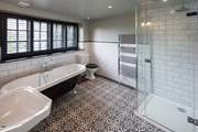 What a beautifully furnished en suite.
