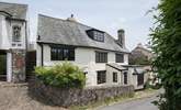 The Old Post Office is such a picturesque cottage. - Thumbnail Image