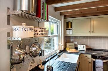 The kitchen is a chef's delight