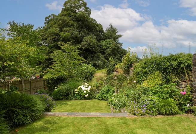 The garden changes with the seasons.