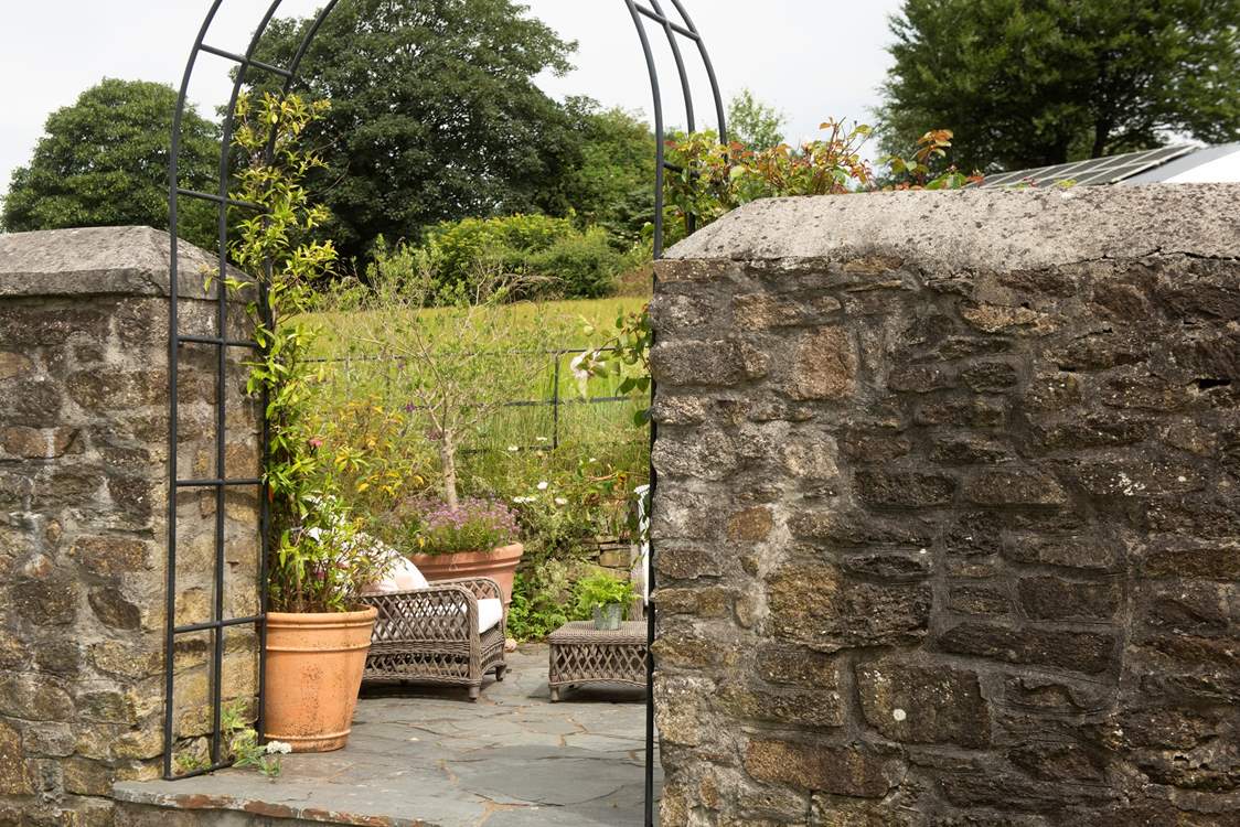 The garden backs on to open fields, giving you peace and tranquillity.