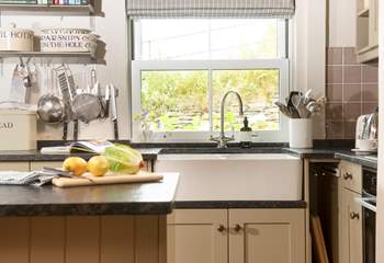 The kitchen is a chef's delight.