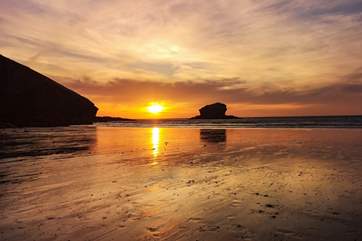 Not much beats a sunset over the sea at Portreath!