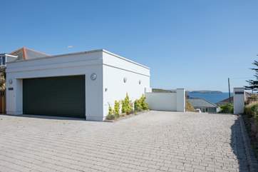 Pull up and park in this large parking-area, and prepare to be wowed by this most amazing property and location. Enjoy!