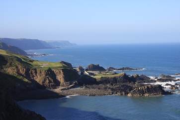 This is the coastal view just over one mile up the lane from the cottage! There is a car park, hotel and seasonal cafe right on the South West Coastal Path.