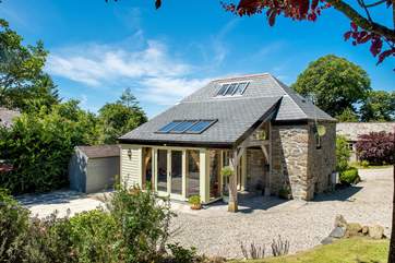 Welcome to Daybreak Cottage.