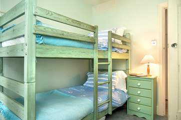The children will love sleeping in the bunk-beds in bedroom 4.