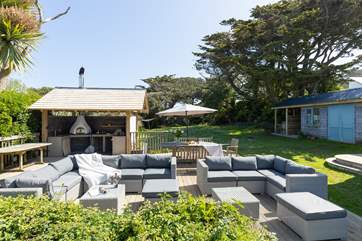 Dreamy summer days are made for lazing in the garden.