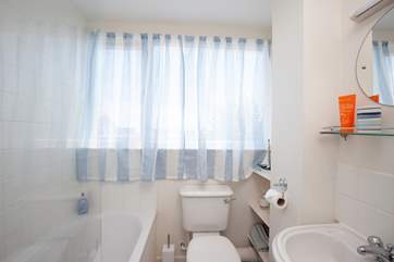 The family bathroom on the second floor