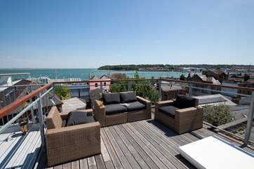 This property is resticted to over 12's only due to the hatch access