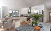 The light and spacious kitchen and dining area. - Thumbnail Image