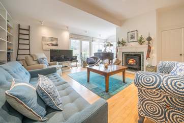 Gather around the large sitting-room after a day of exploring the Island.