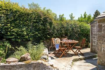 The sunny terrace-area, a lovely spot for alfresco dining